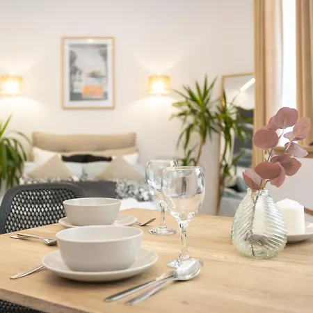 Apartament Kilo, C85 *