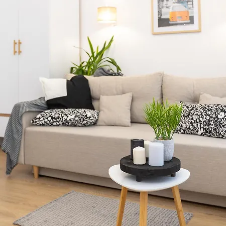 Kilo, C85 Apartment Lublin