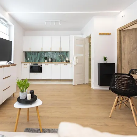 Kilo, C85 Apartment