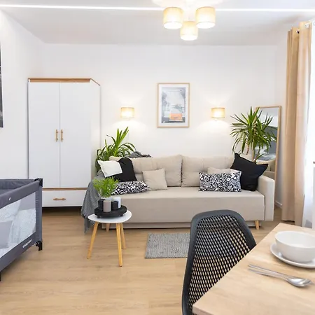 Kilo, C85 Apartment *