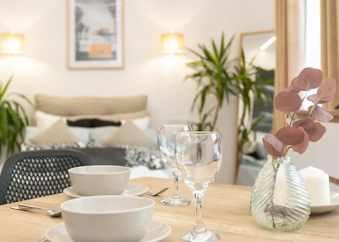 Apartment Kilo, C85 *